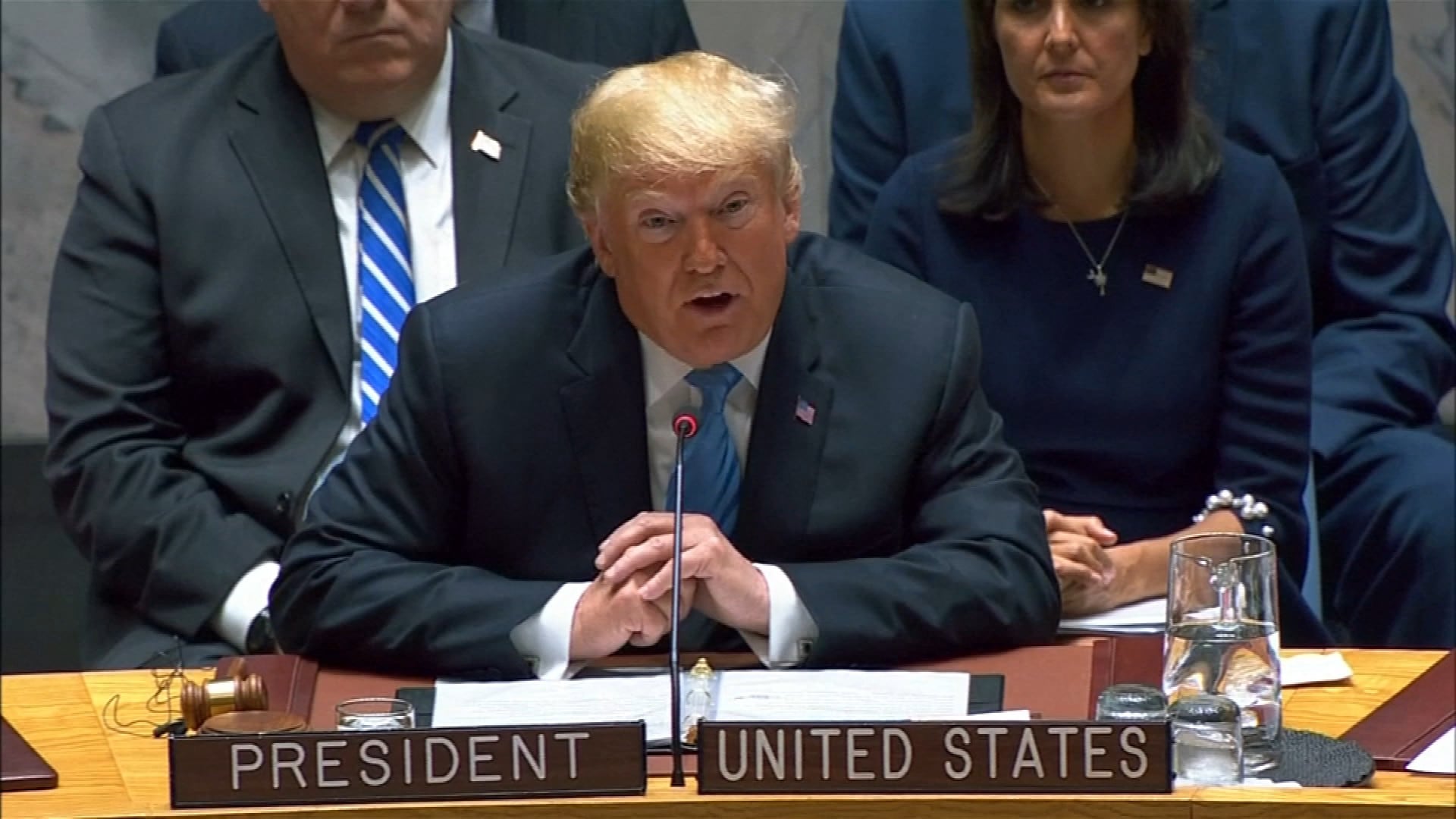 Trump holder pressekonferanse i FN