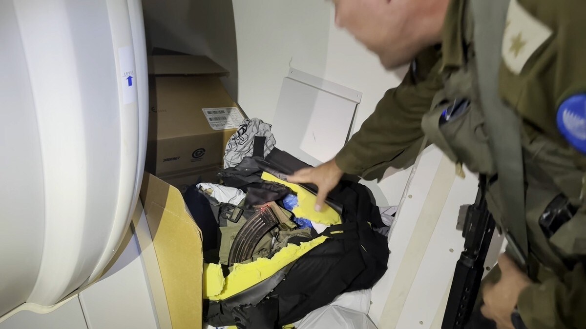 IDF hevder de fant militært utstyr fra Hamas på Shifa-sykehuset