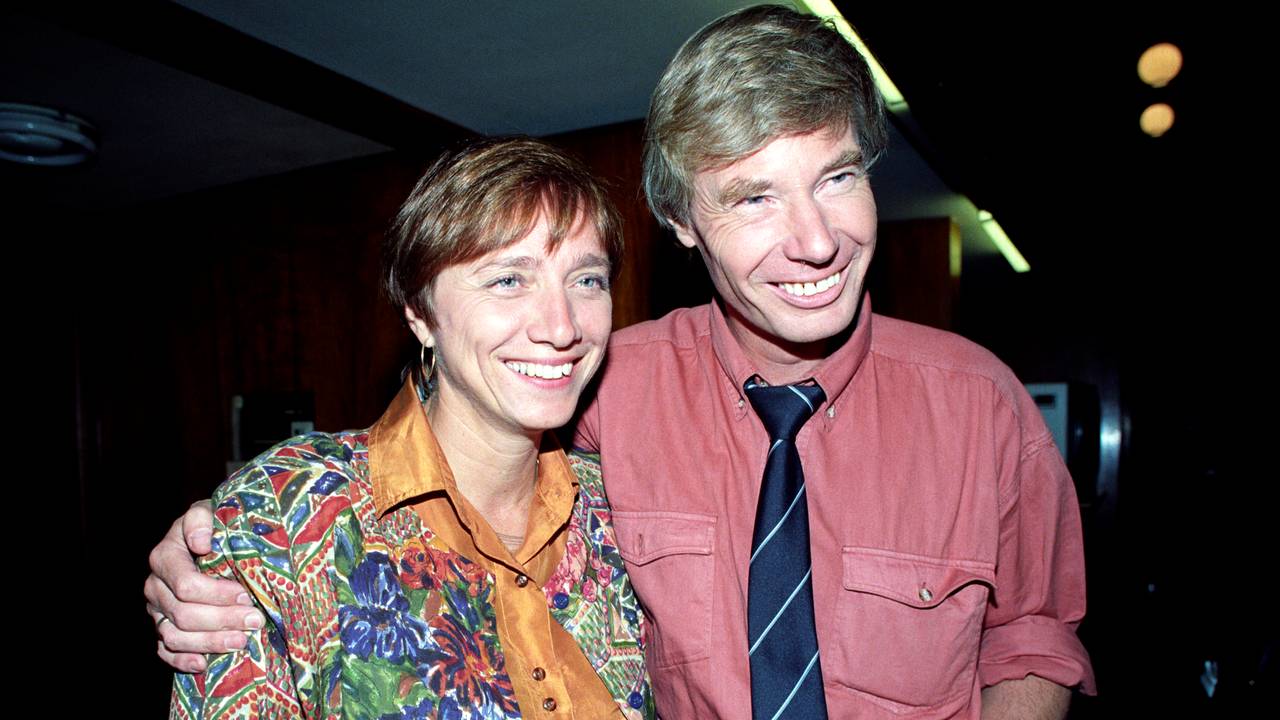 Oslo 19910910 Elecciones a consejos municipales y de condado Políticos del Partido Laborista Ann-Marit Sæbønes y Rune Gerhardsen.