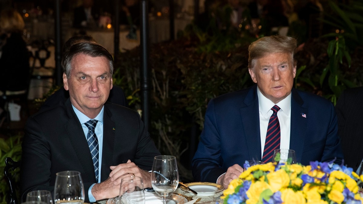 Trump truer med skyhøy straffetoll – vil stoppe rettsprosess mot Bolsonaro