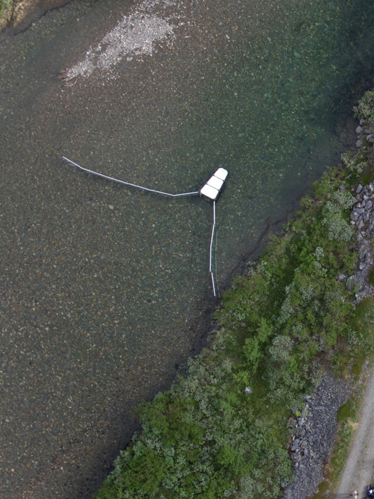 Drone oversikt over Storelva, Berlevåg og samarbeid mellom Huawei og Berlevåg Jeger og Fisk