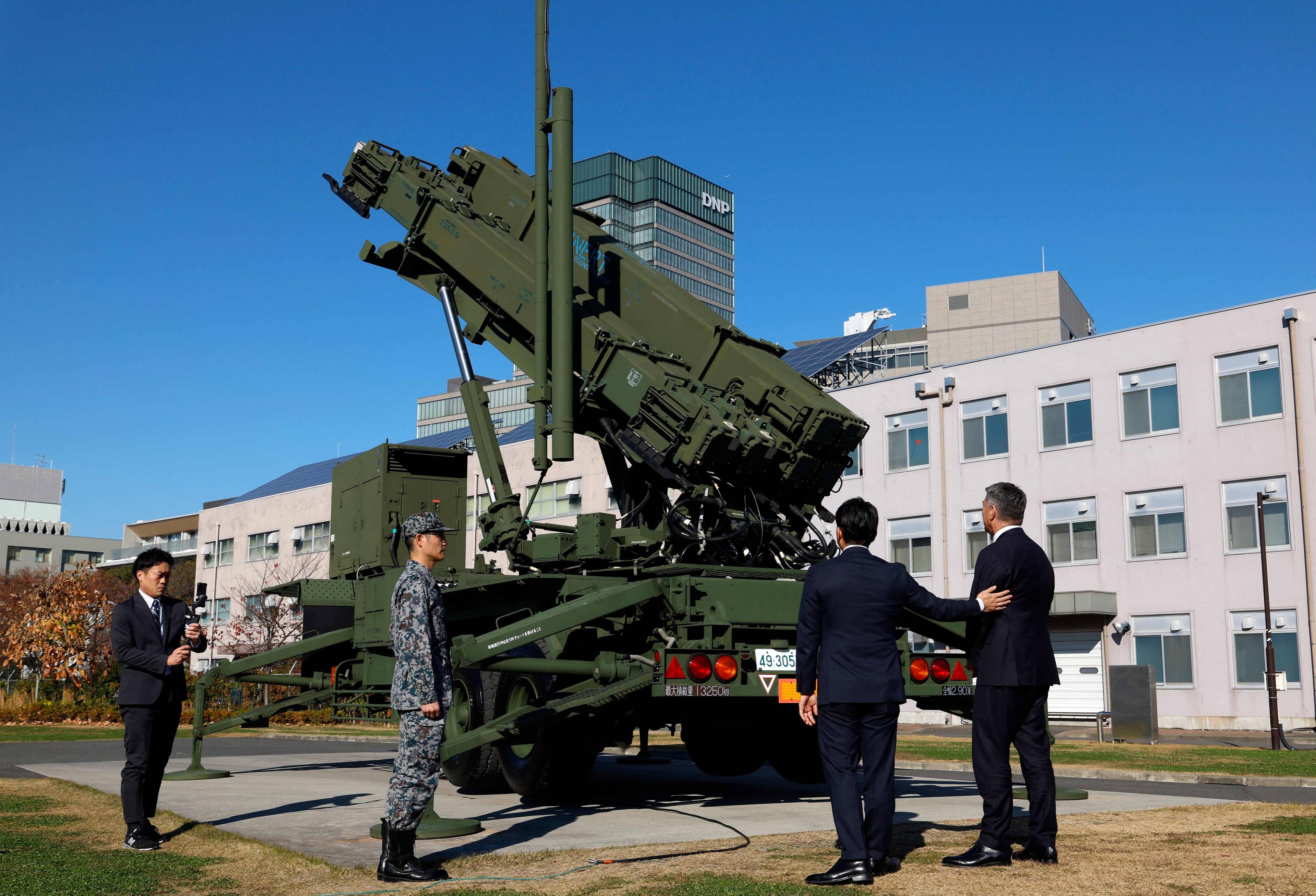 En patrot interceptor missile