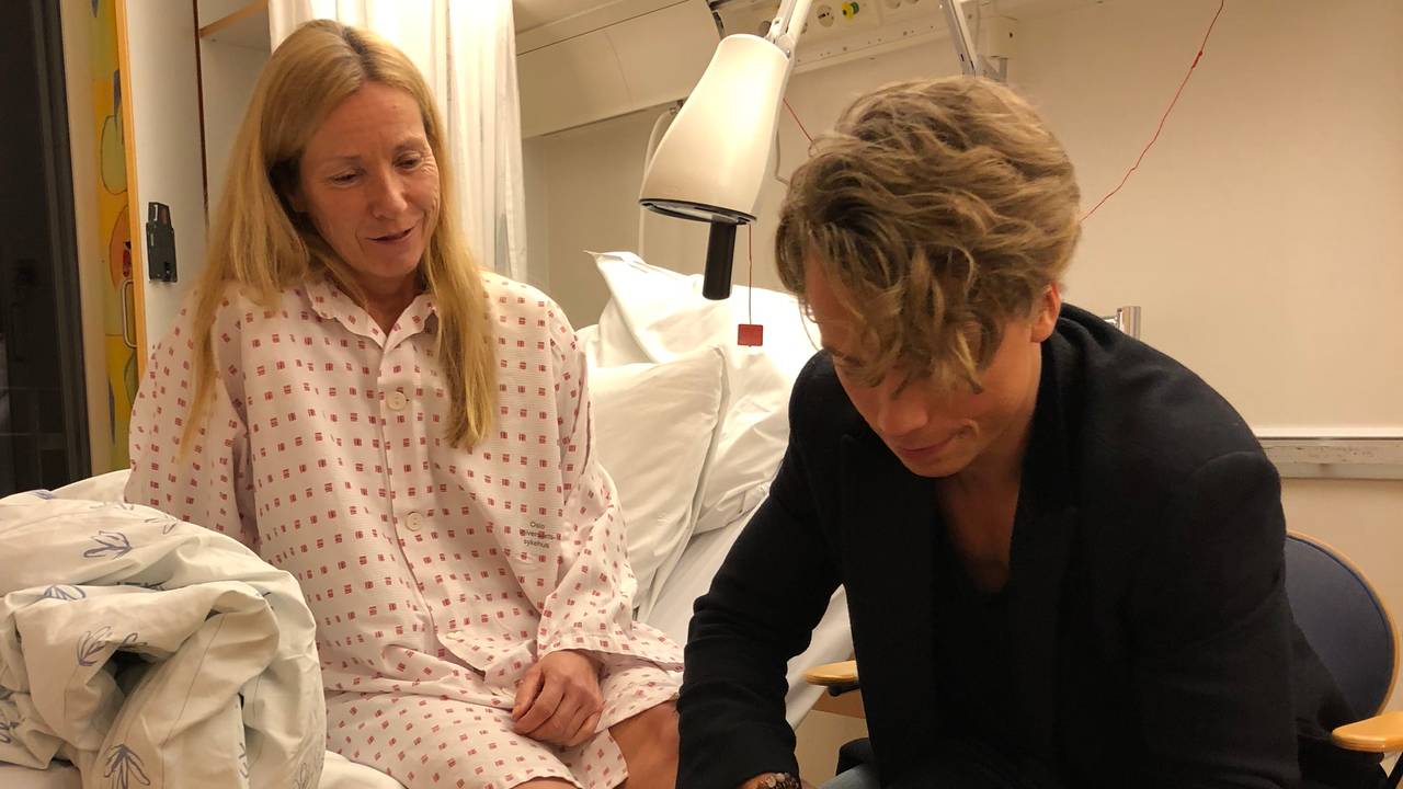 Håkon hjelper Anja Katrine med