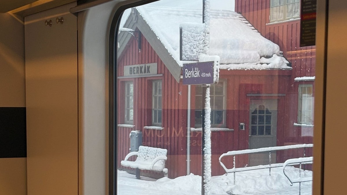 Togtrøbbel: – Settes opp buss for tog