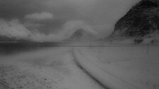 Dårlig sikt og krevende kjøreforhold på Arnøya i Nord-Troms i dag.