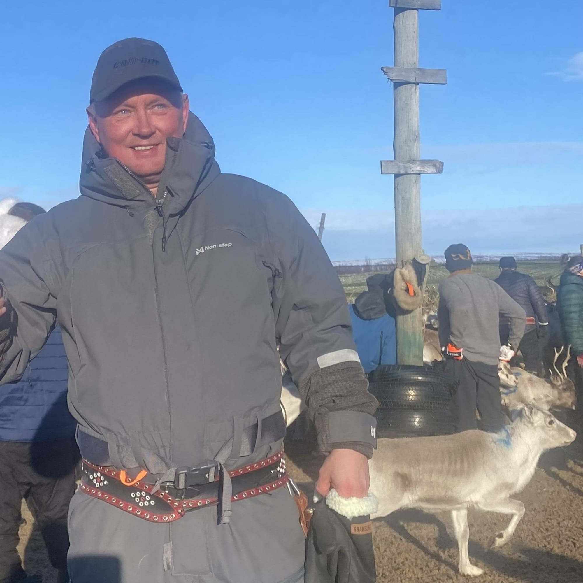 En mann i i reindriften