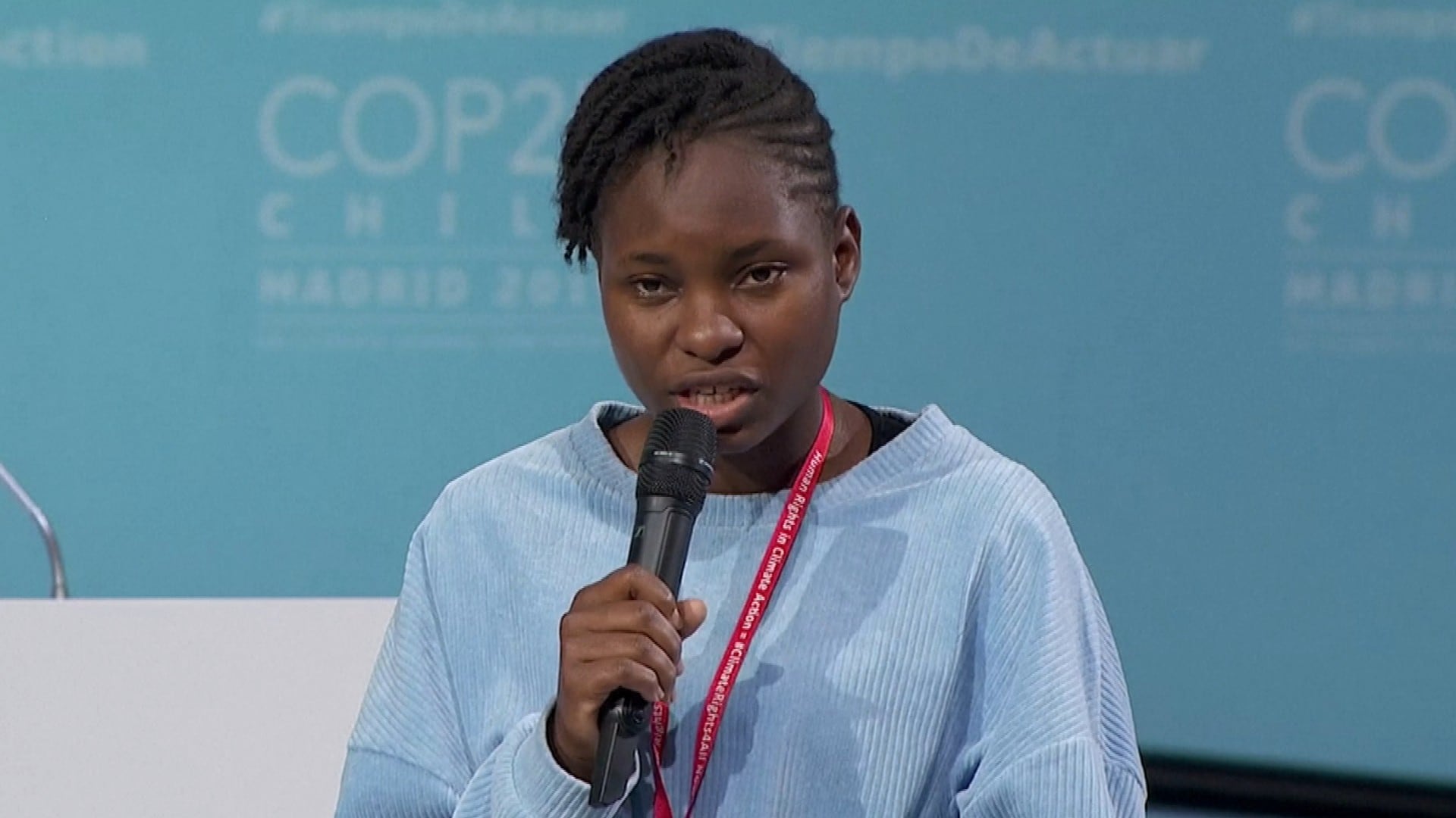 Verden forhandler om hvem som skal ta regningen for klimakrisen – Hilda (22) ber rike land ta ansvar