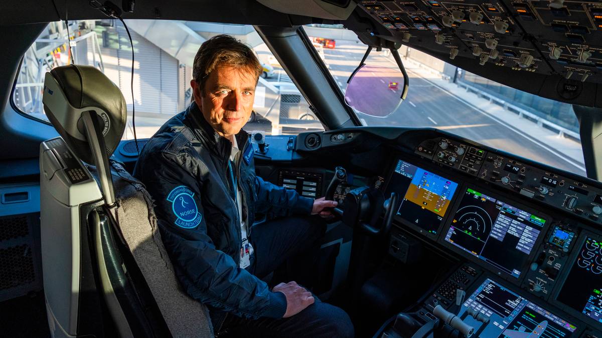 Fly-aksje stuper kraftig – falt 13 prosent på børsen