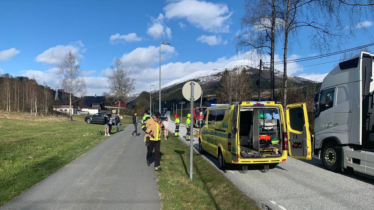 Trafikkulukke I Vassenden Nrk Vestland 