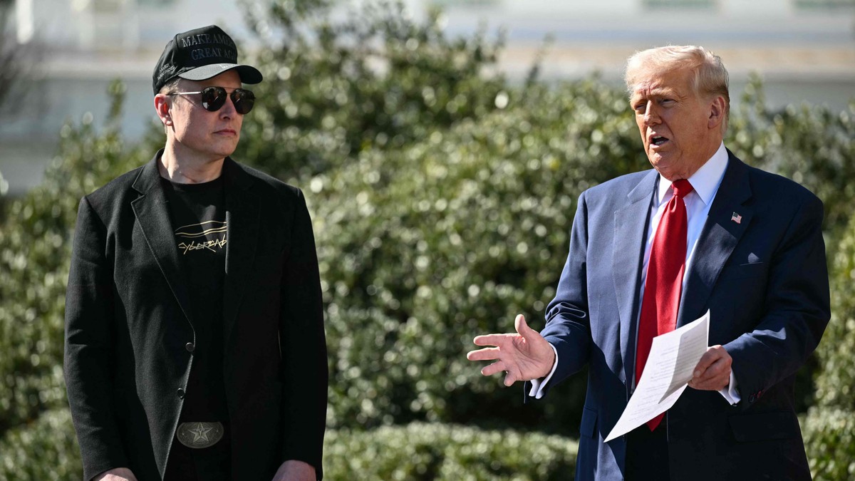 Trump takkar av Musk: – Det er hans siste dag, men ikkje eigentleg