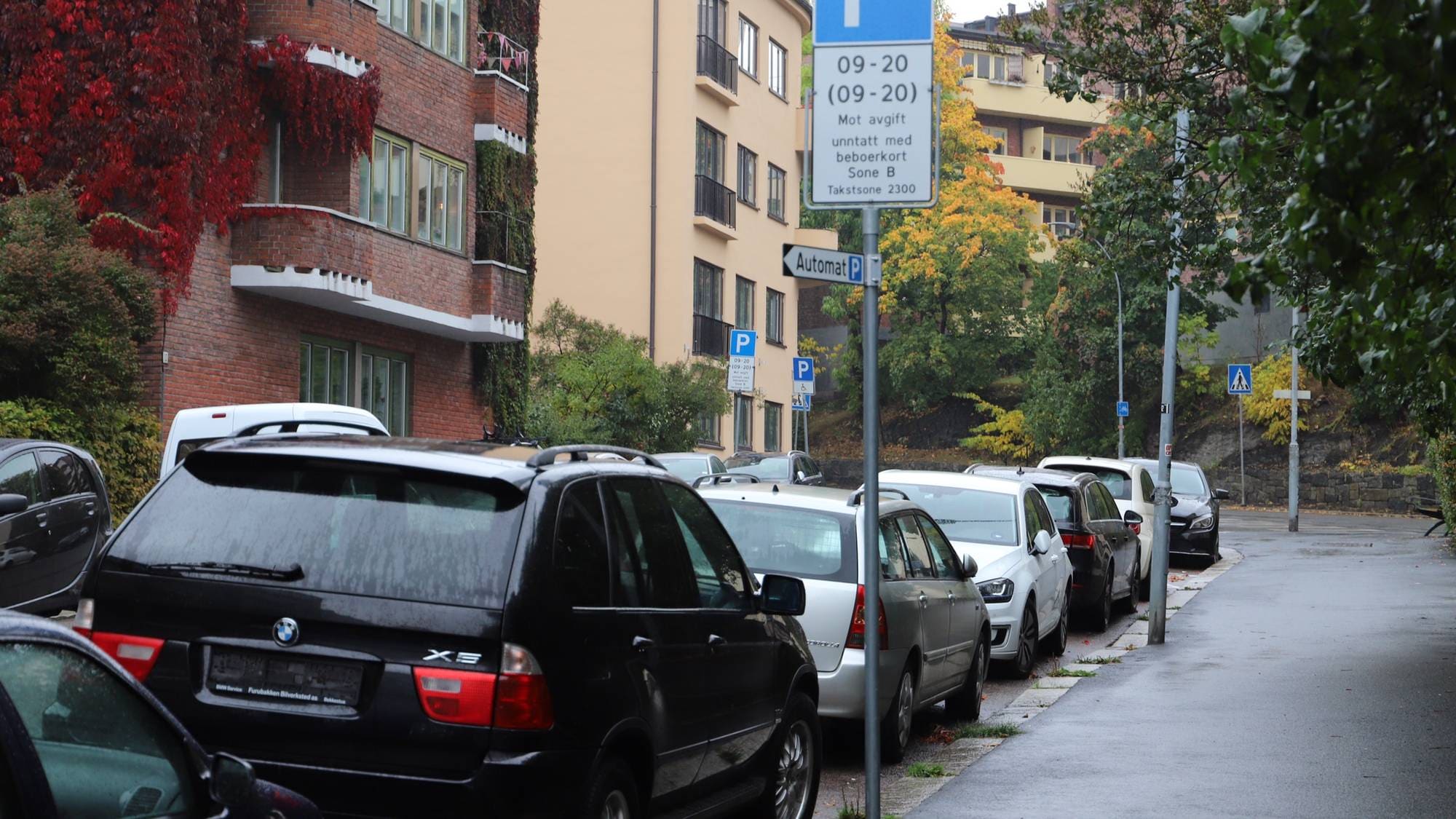 Parkering, biler, beboerparkering