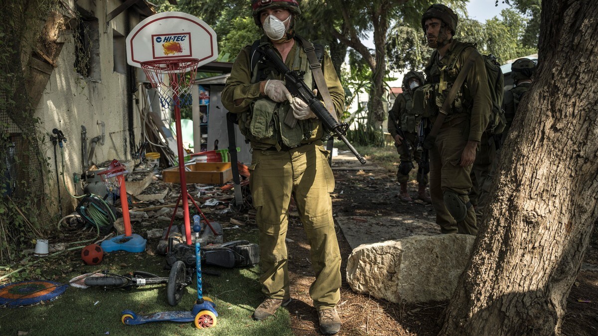 IDF: Spedbarn drept i massakre i Kfar Azza