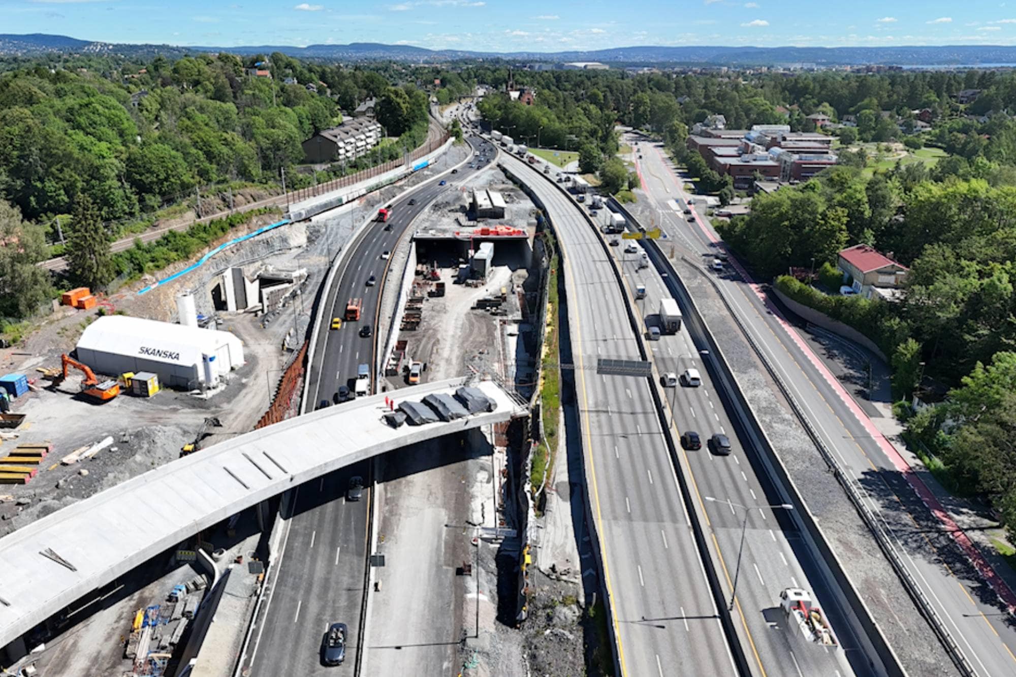 Dronebilde over anleggsområdet for E18 på Ramstadsletta.