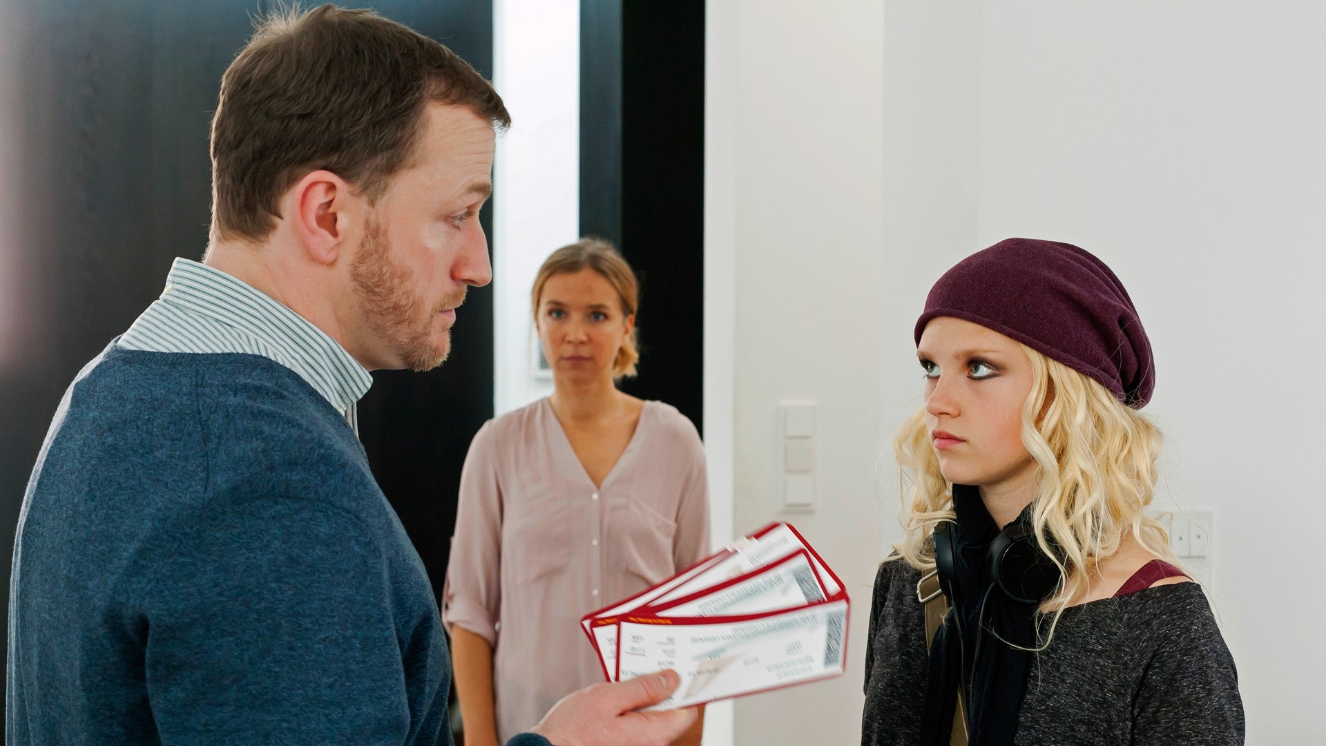 Keksa ayol bilan qora porno