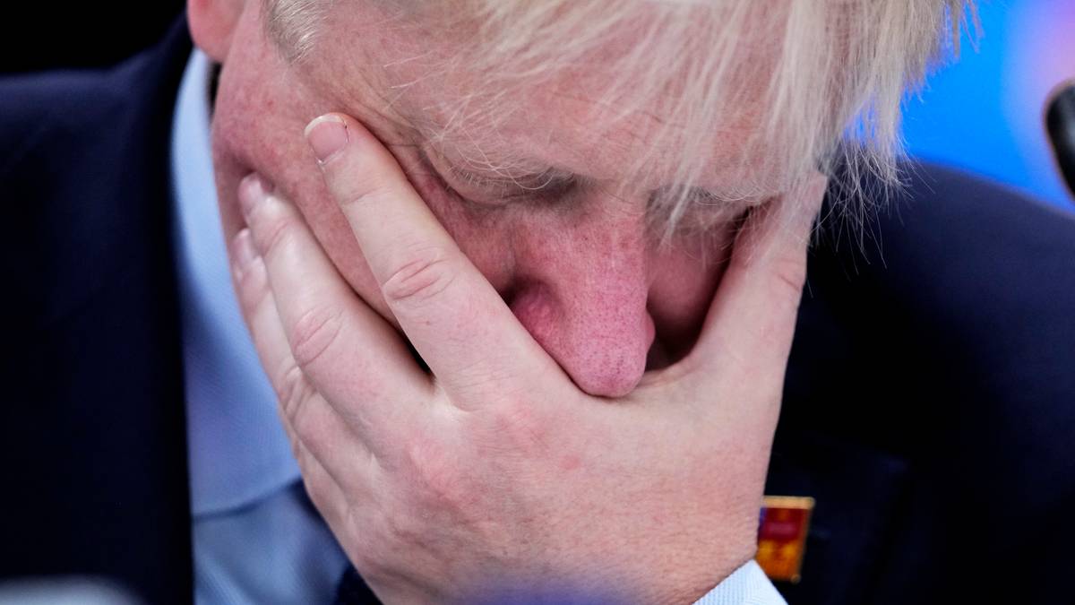 Boris Johnson balances near the edge.  May have to give up – NRK Urix – Foreign news and documentaries