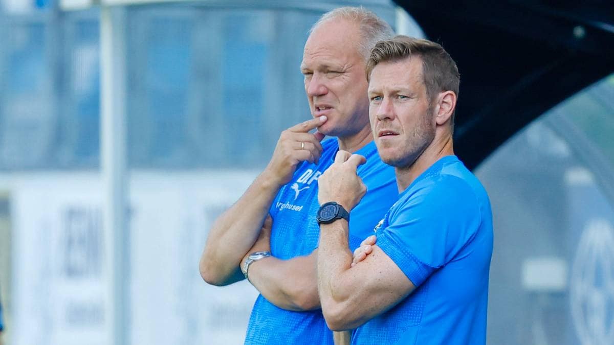 Strømgodsets assistenttrener gir seg
