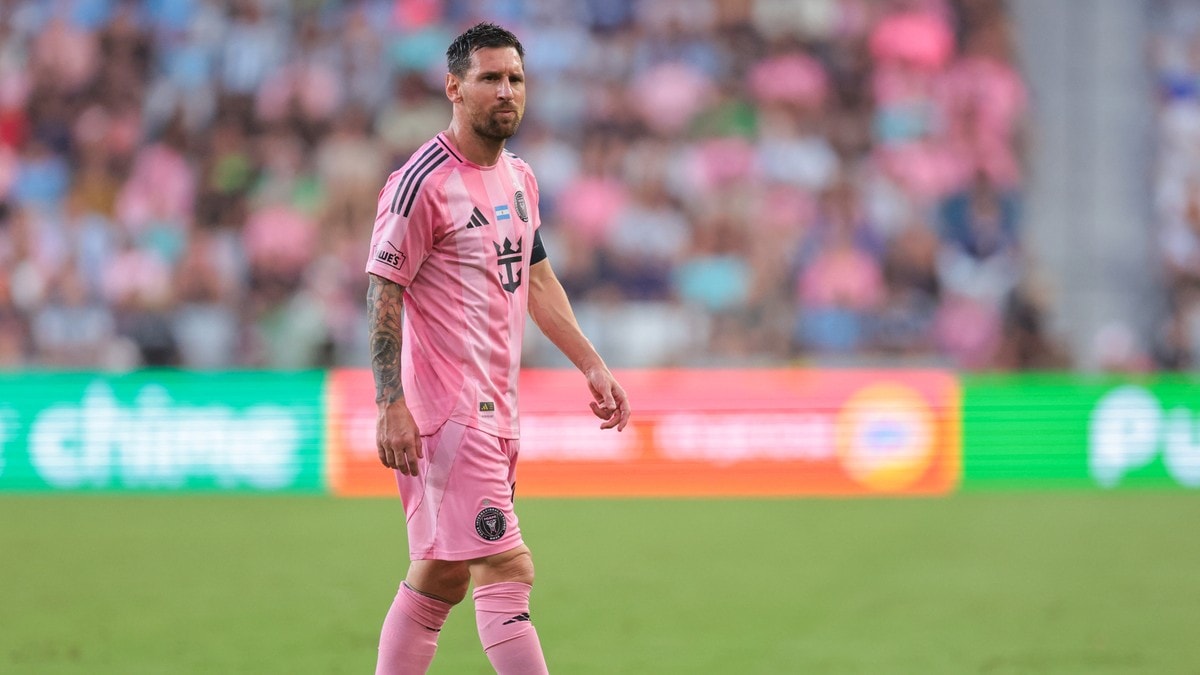 Messi ut med mulig skade i siste kamp før VM