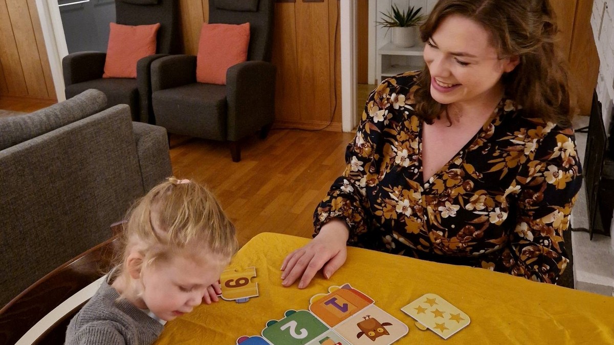 Utkantkommune tok lurt grep: Ann-Helen og familien let seg lokke