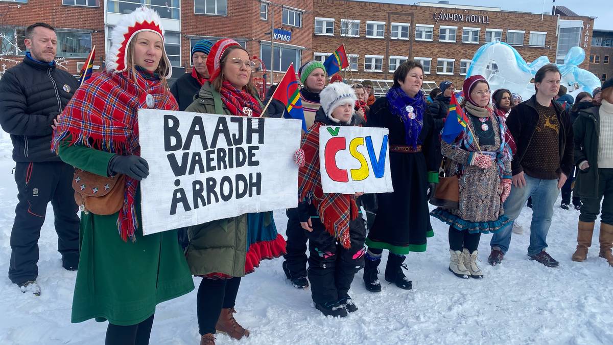 Fössen shows their support for campaigners – Alta and Harstad – NRK trams and signs in Finnmark