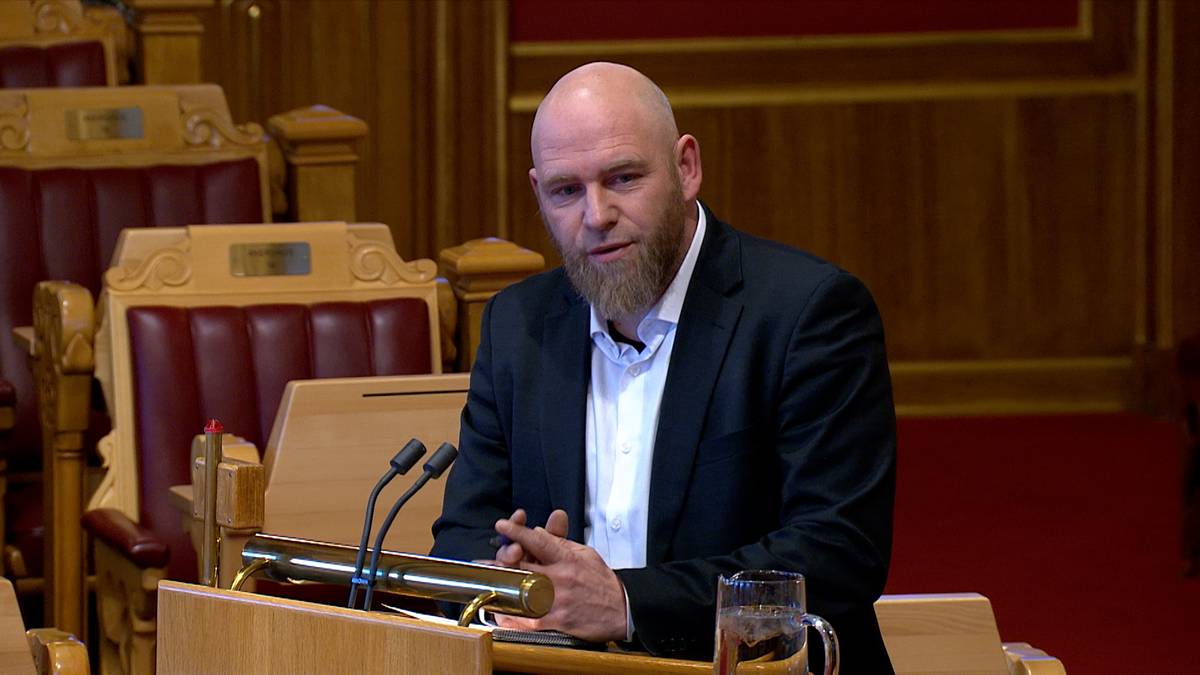 Rødt krever gransking etter rakett-krasj