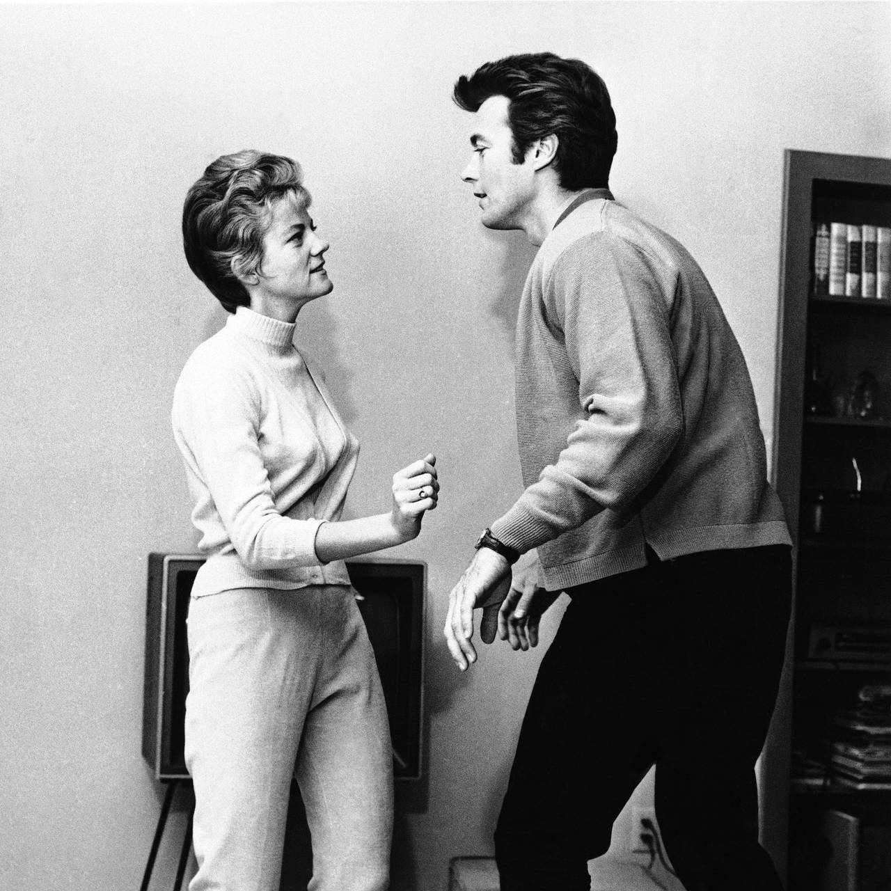 Clint Eastwood og kona Maggie danser twist i 1962.