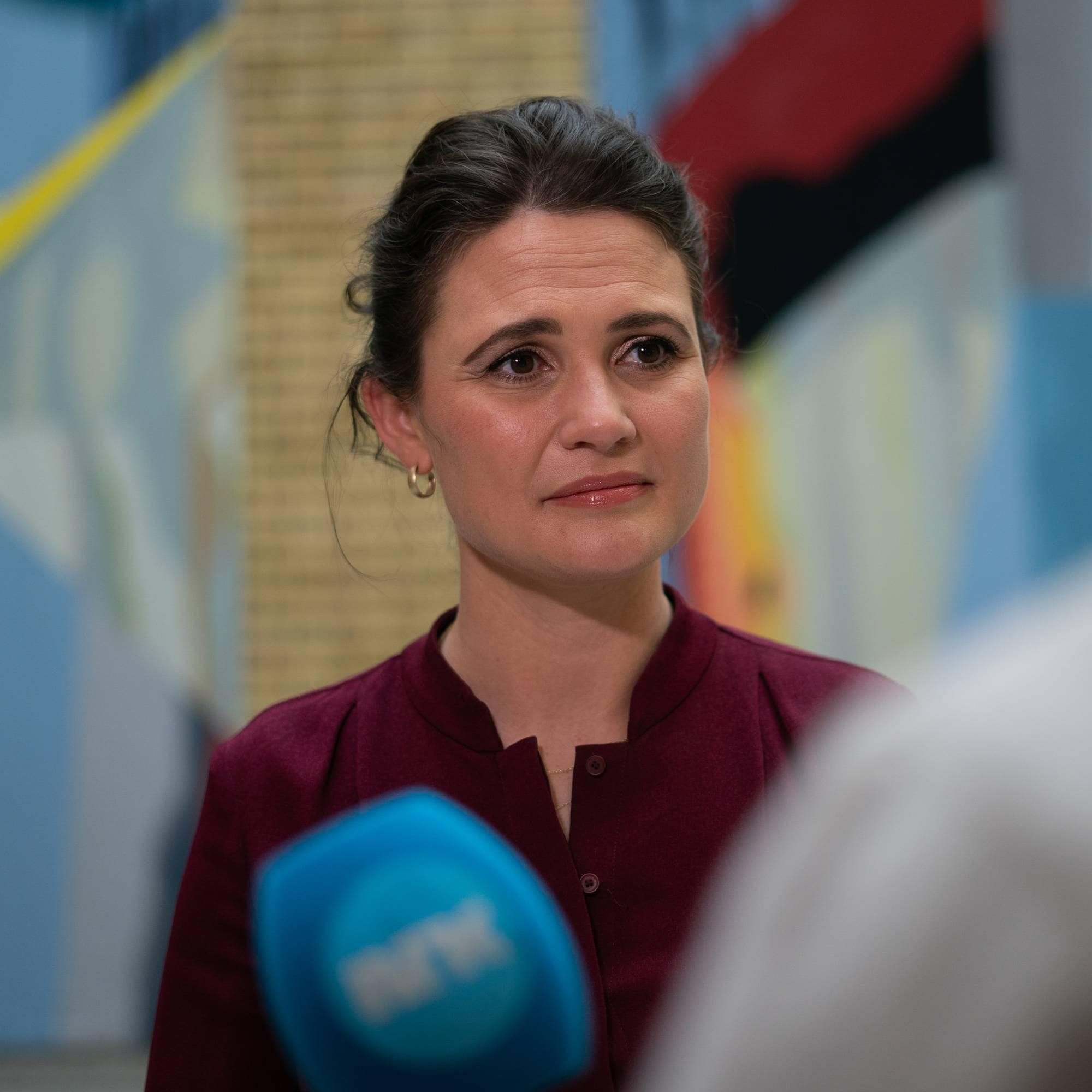 Kari Nessa Nordtun i Vandrehallen på Stortinget