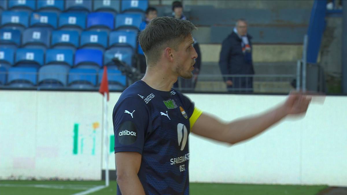 Her fikk den rutinerte kapteinen nok, og konfronterte egne supportere