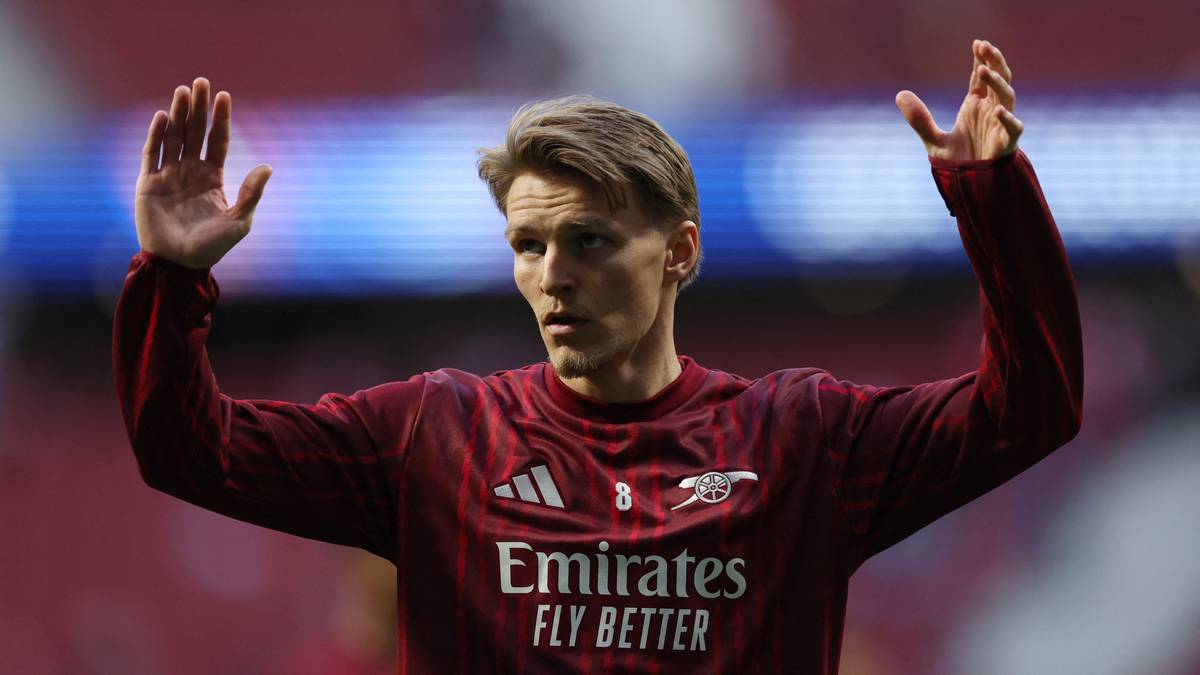 Ødegaard og Sørloth på benken fra start