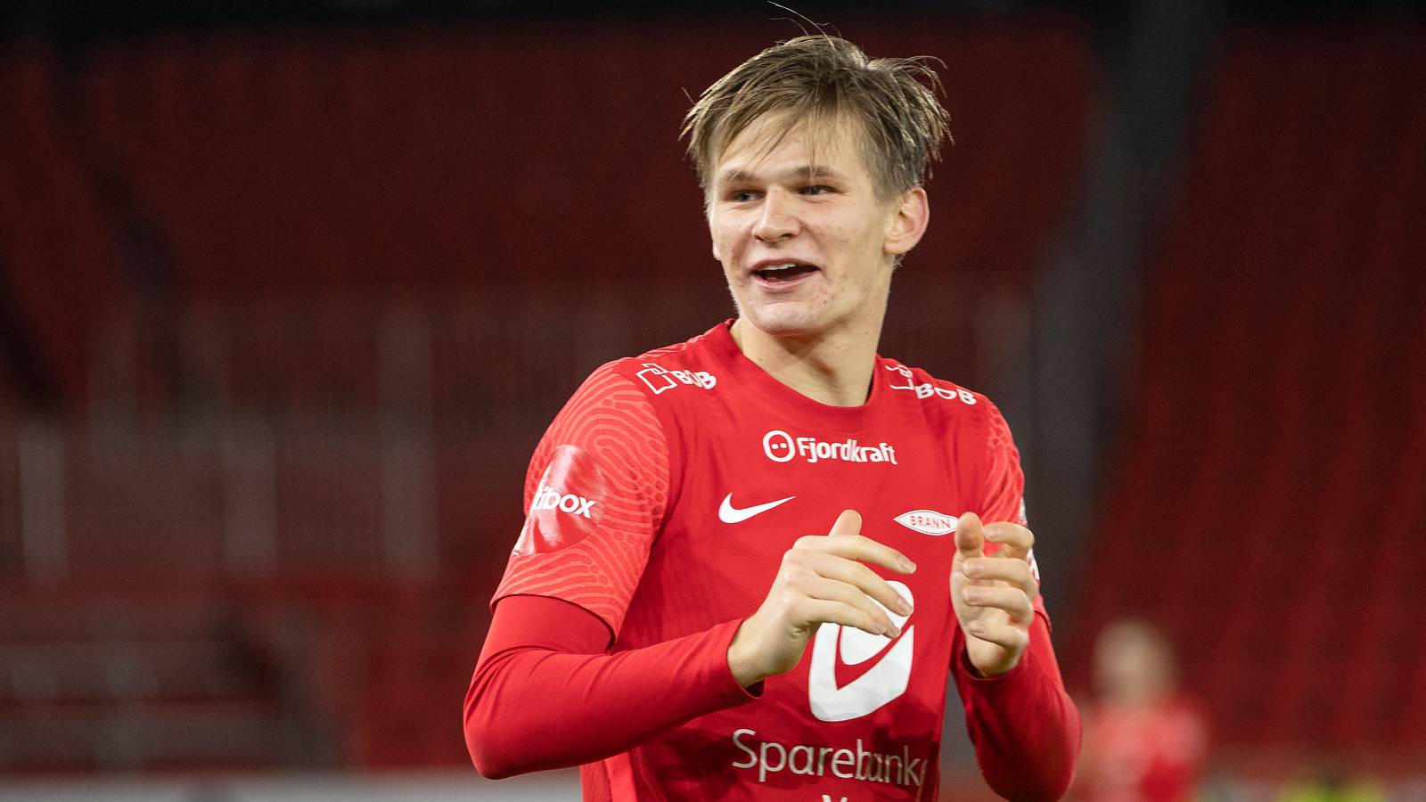 David Møller Wolfe solgt til nederlandske AZ Alkmaar – NRK Vestland