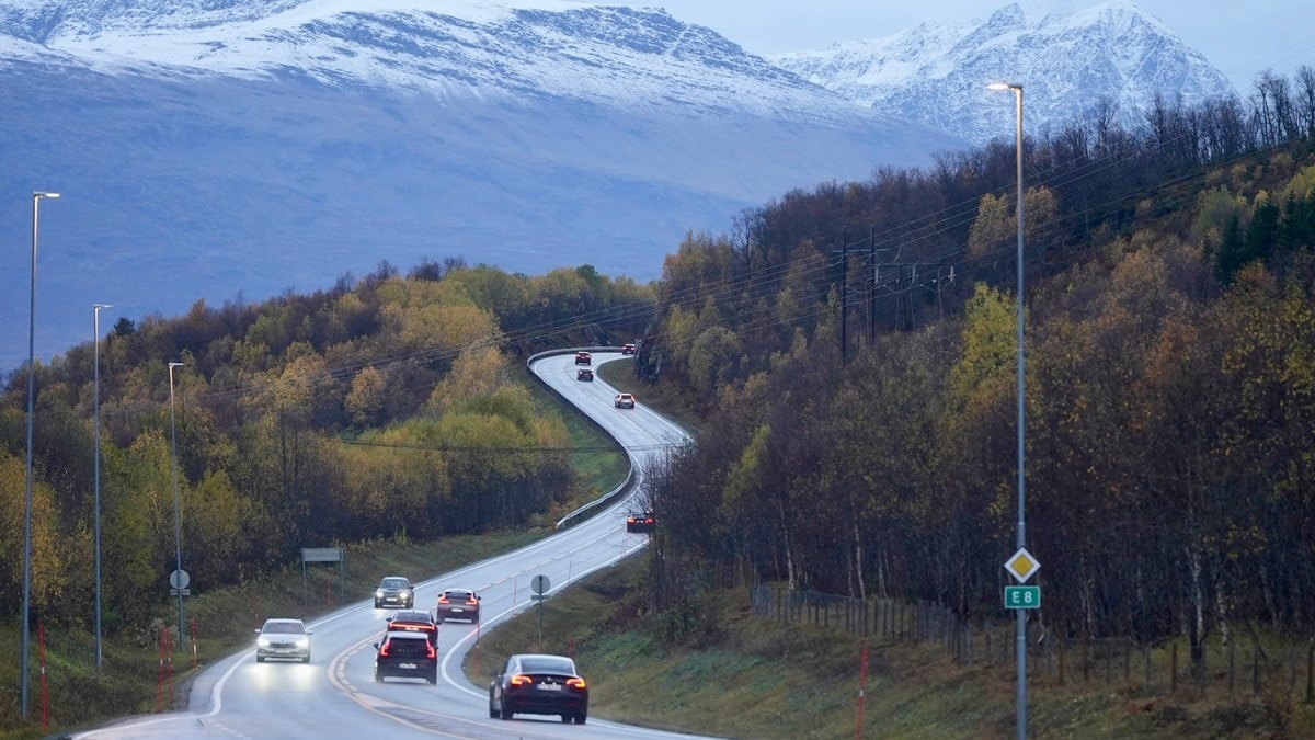 Dødsulykka i Tromsø: Vurderer lavere fartsgrense på E8