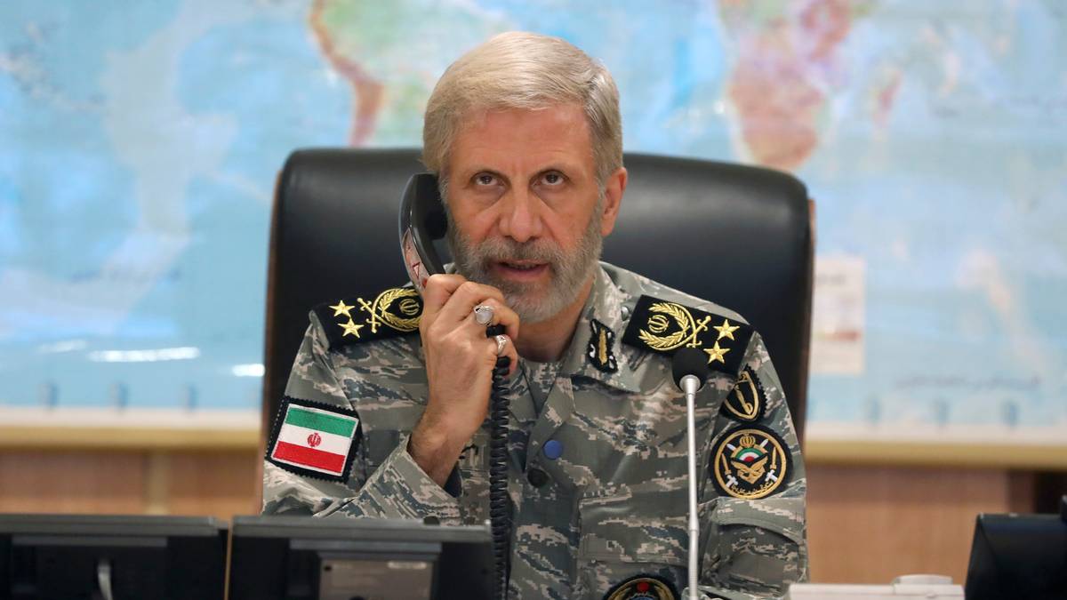 Spent mellom USA og Iran – søndag starter Iran militærøvelse