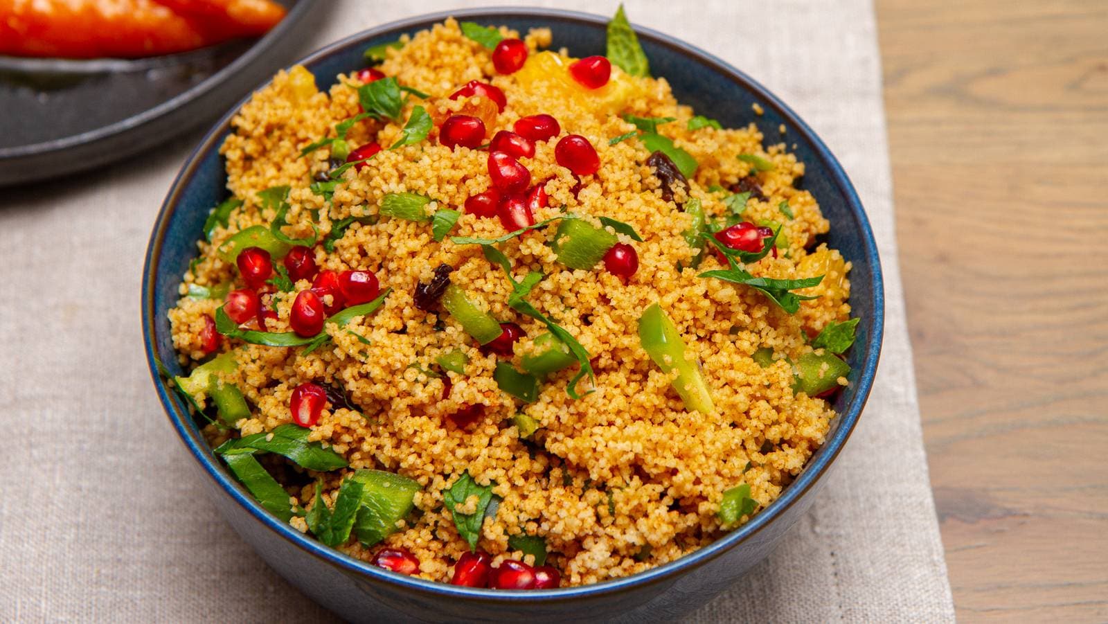 Salat av couscous med smak av Marokko NRK Mat Oppskrifter og