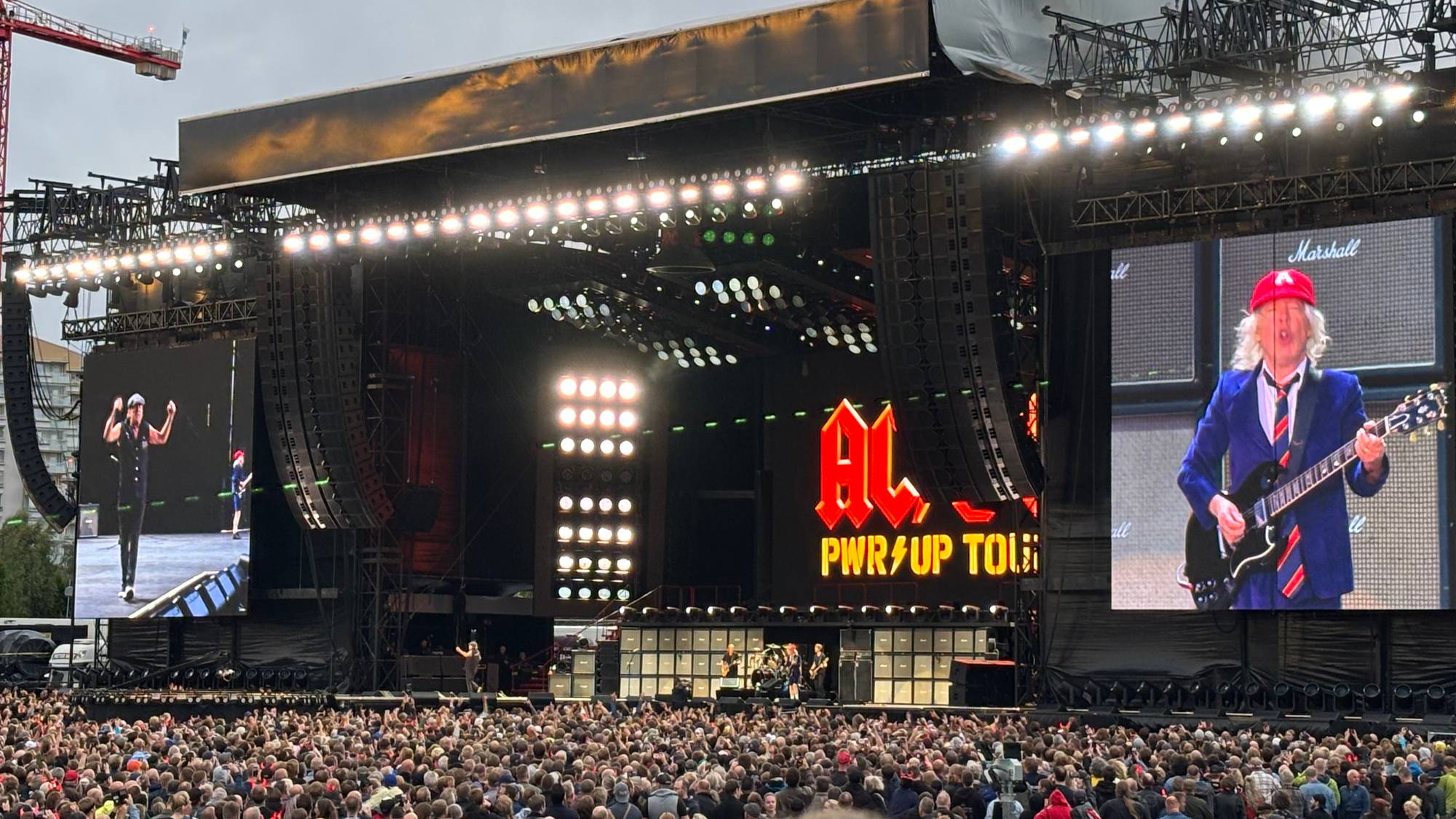Anmeldelse: AC/DC – «The Power Up Tour» på Bjerke travbane ...