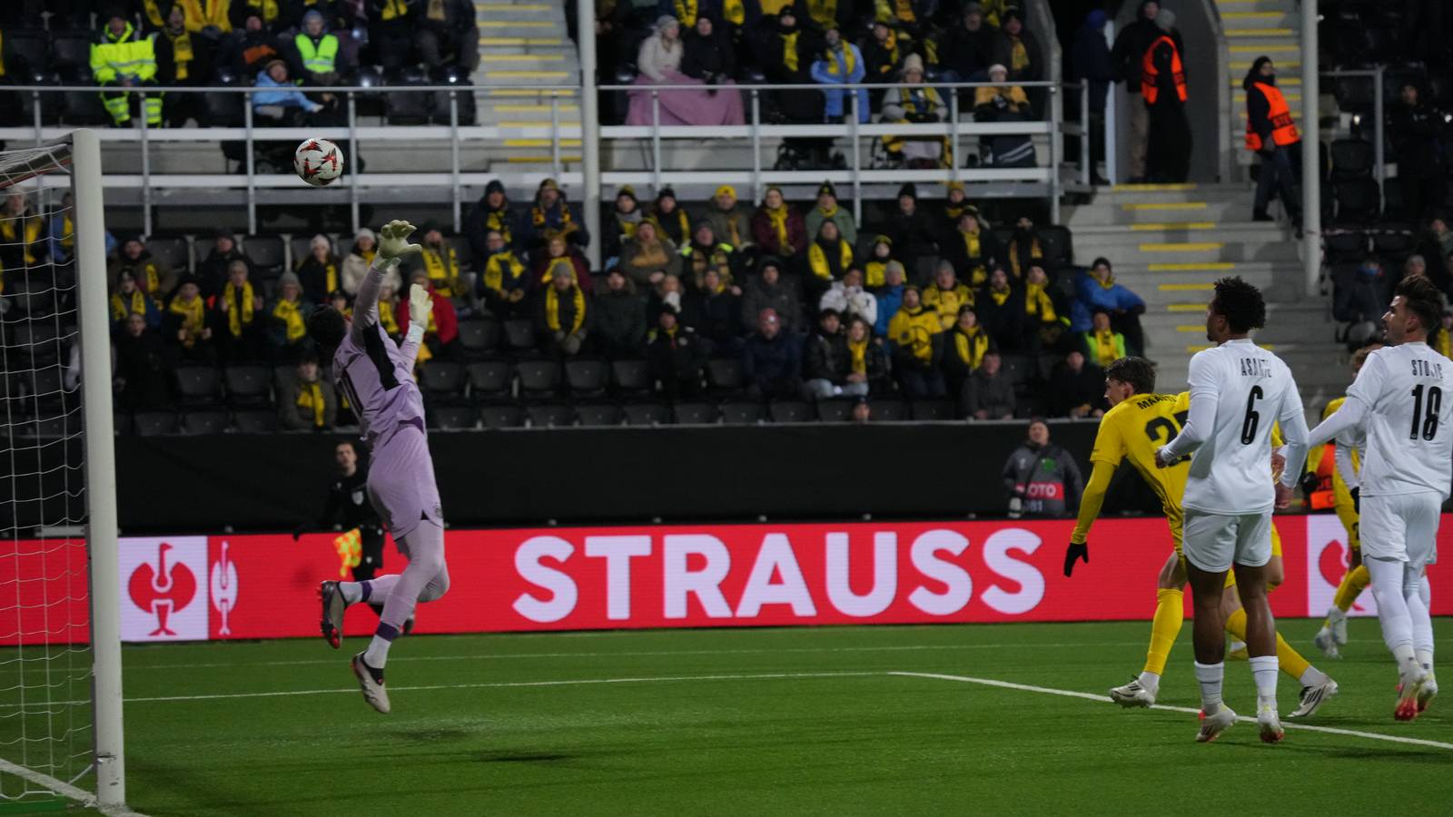 Bodø/Glimt fikk en pangstart på sesongen kjørte over Maccabi Tel Aviv NRK Nordland