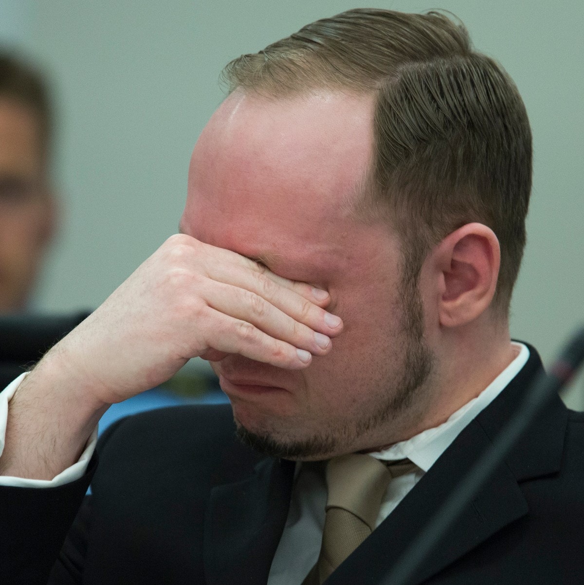 Anders Behring Breivik In Tears 22 Juli 2011 Terroren Som Rammet Norge