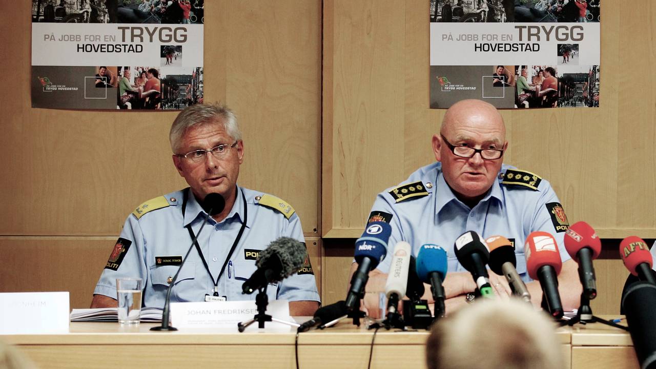 Visepolitimester Sveinung Sponheim (f.v.), stabssjef Johan Fredriksen og politiadvokat Pål-Fredrik Hjort Kraby