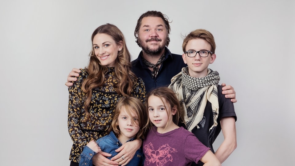 Nesten voksen – NRK