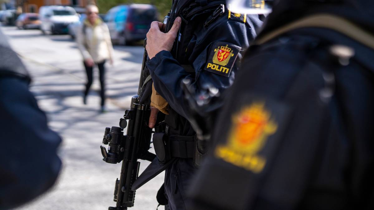 Regjeringen åpner for generell bevæpning av politiet