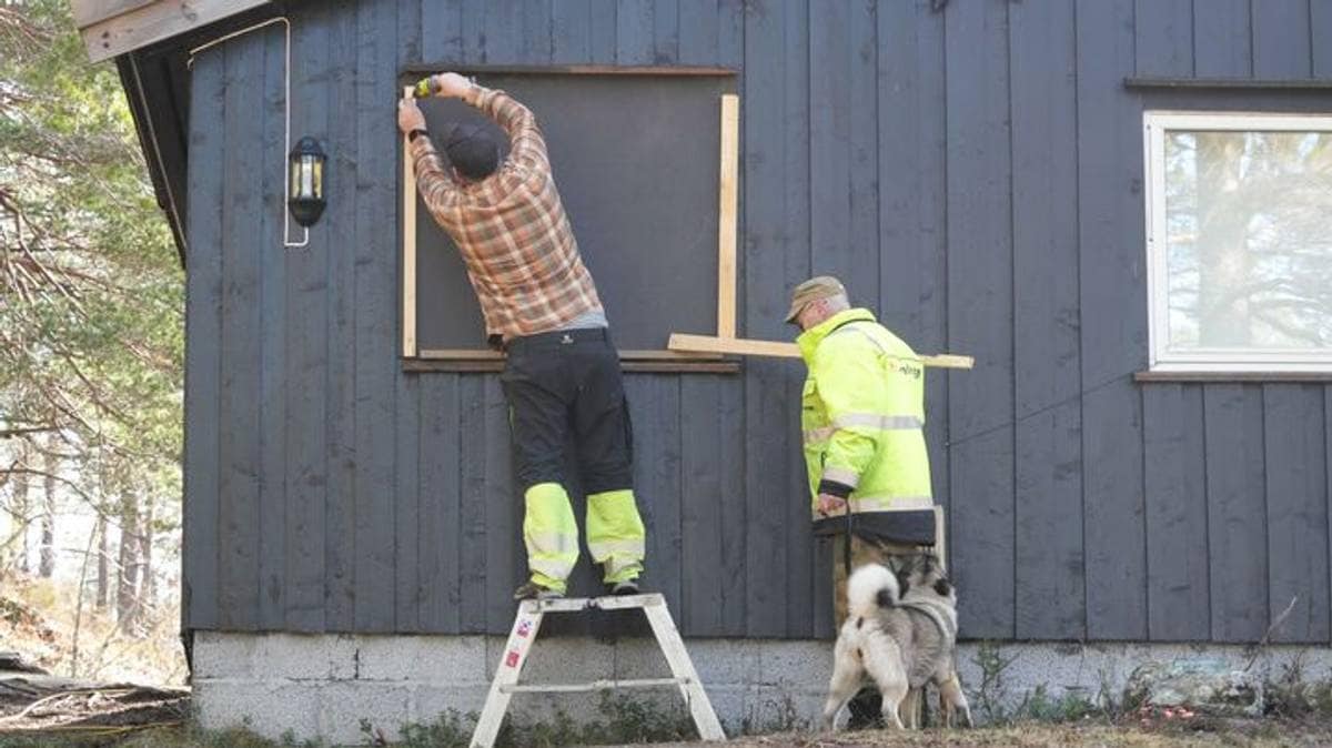 – Vi fikk skremt den inn på badet og lukket døra