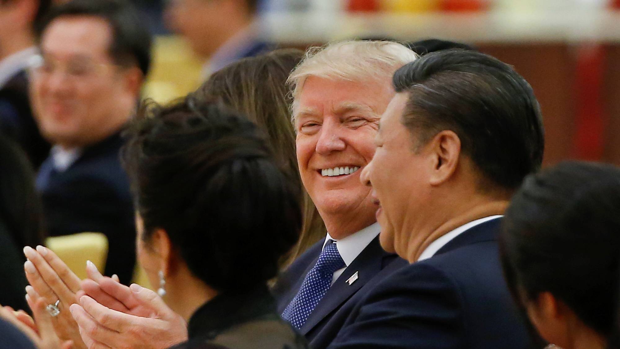USAs president Donald Trump og president XI Jingping under gallamiddag i Folkets store hall i Beijing.
