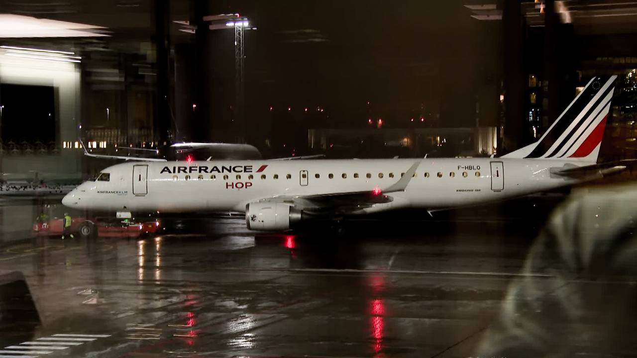 Air France-fly med terrortiltalt mann på
