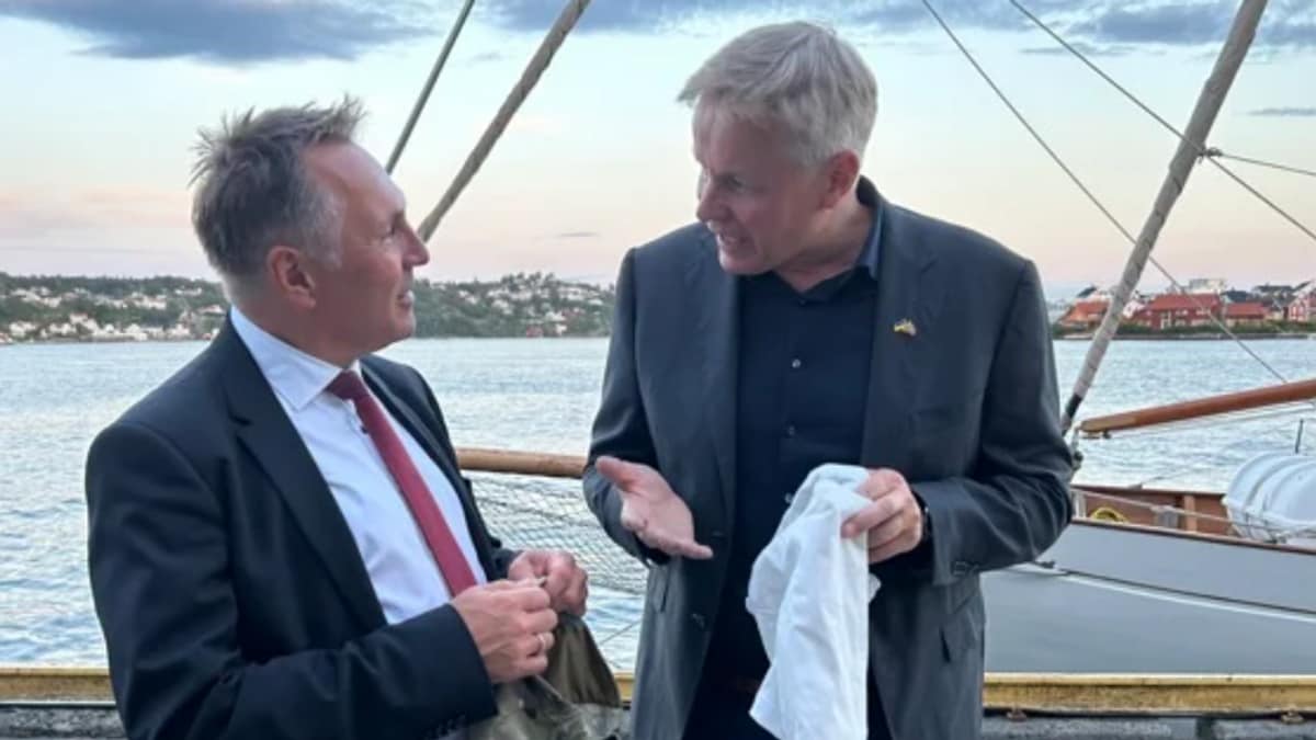 Skroter omstridte Ukraina-masker