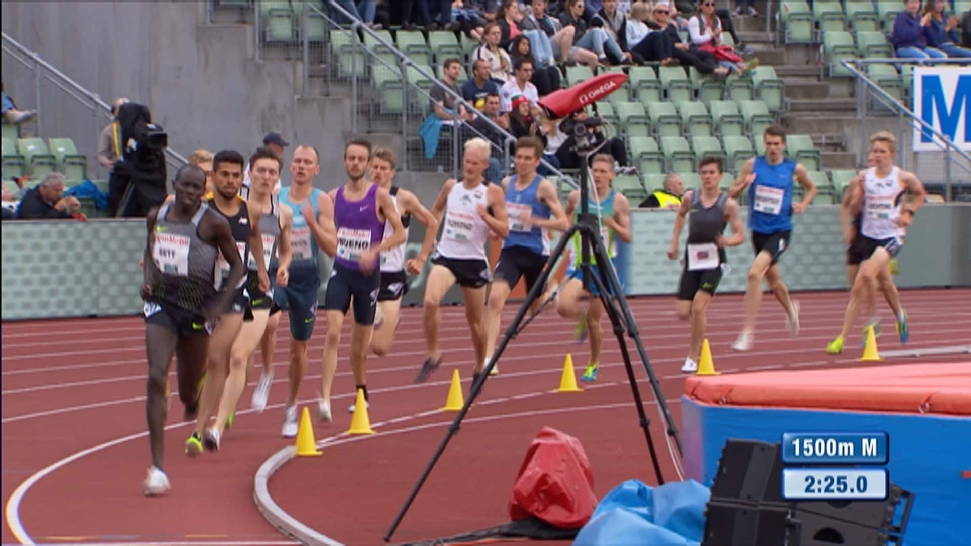 Jakob Ingebrigtsen med ny rekord – NRK