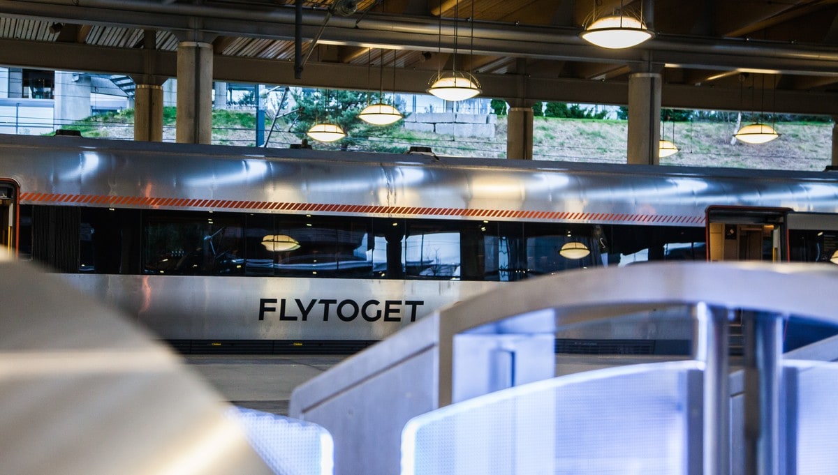 Vurderer flytog til Tønsberg fra Gardermoen