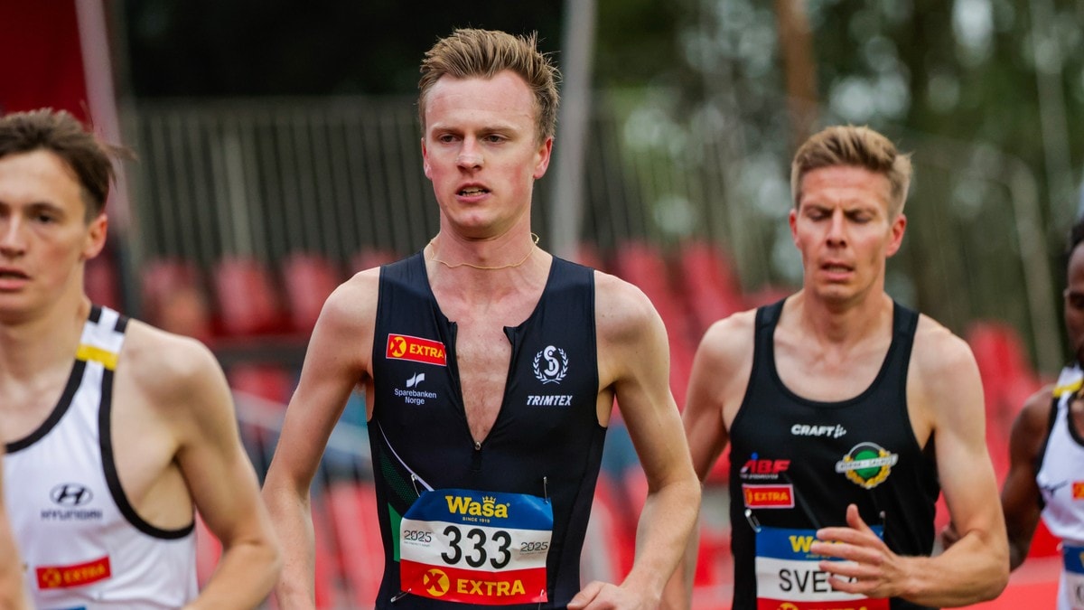 NRK nyheter: 19-åring spurtslo Nordås: Sensasjonelt NM-gull på 1500 meter