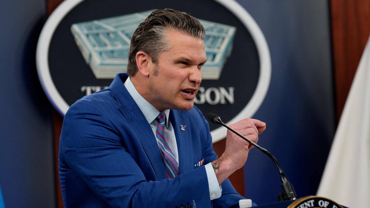 USAs forsvarsminister avviser at Iran flyttet uran før atomanlegg ble bombet
