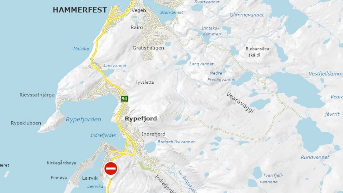 Alvorlig trafikkulykke i Hammerfest - veien er stengt