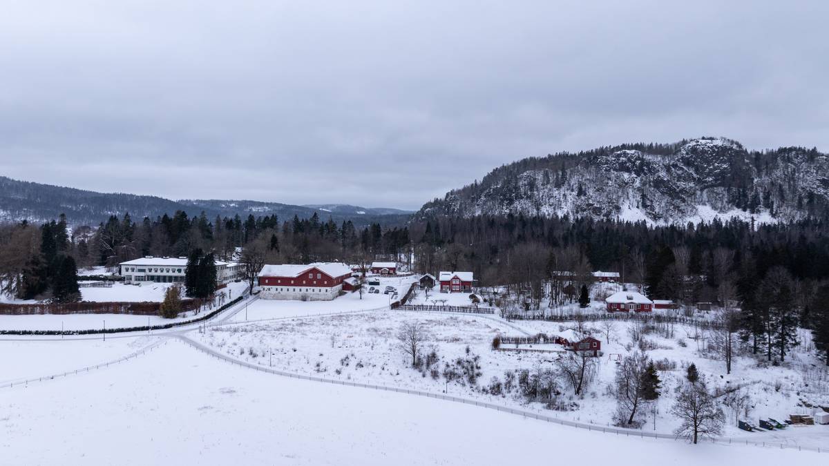 Forklarer seg om påstått voldtekt på Skaugum: – Jeg sitter her og skjelver