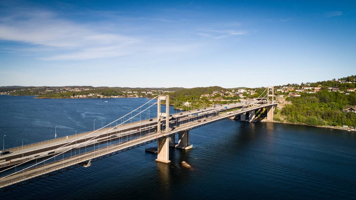 Utsetter trafikk på nye Varoddbrua NRK Sørlandet Lokale nyheter, TV