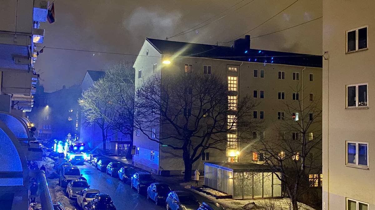 Én til sykehus etter to leilighetsbranner i Oslo